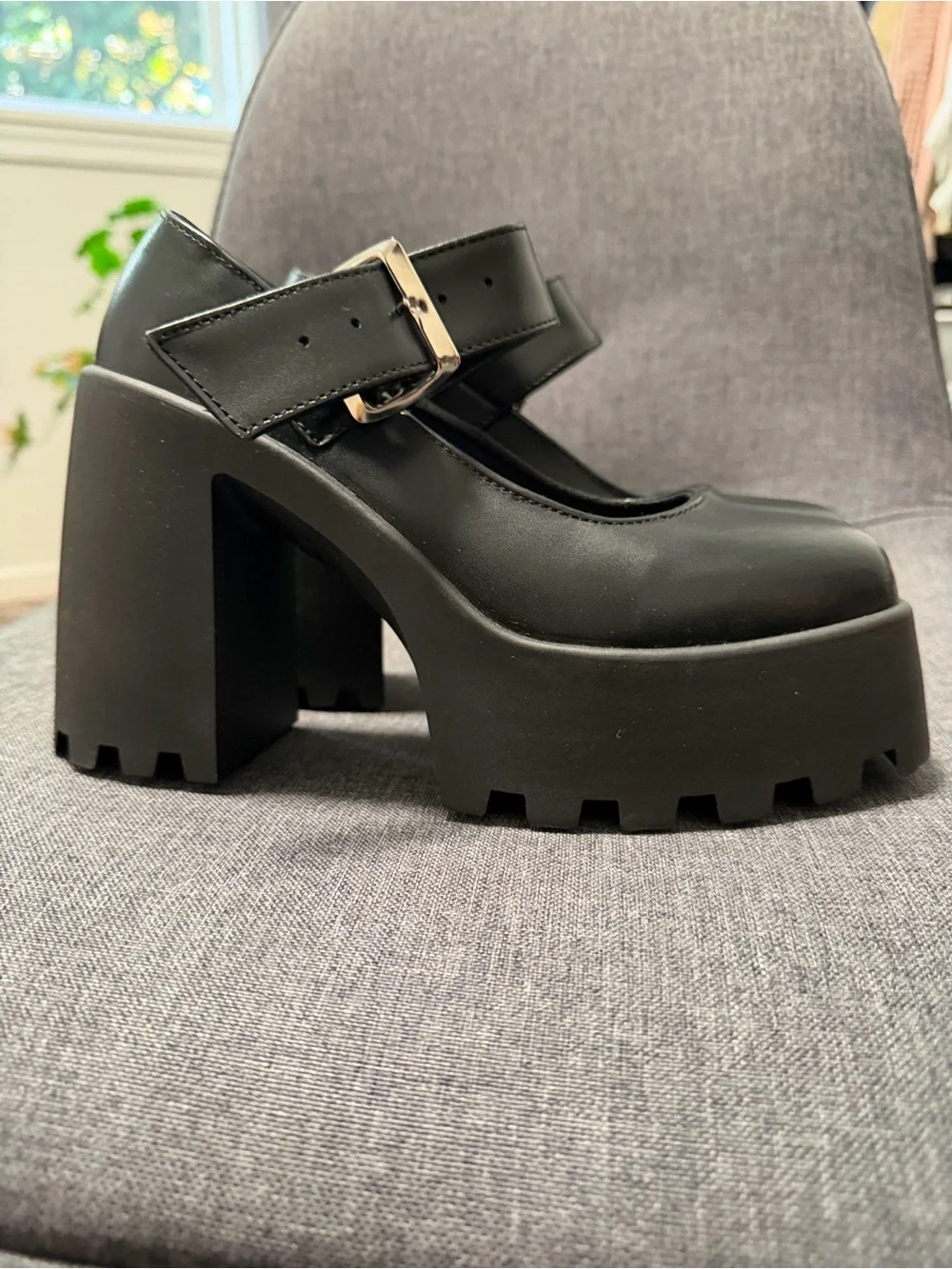 Women’s Chunky Platform Mary Jane Shoes with Ankle Strap